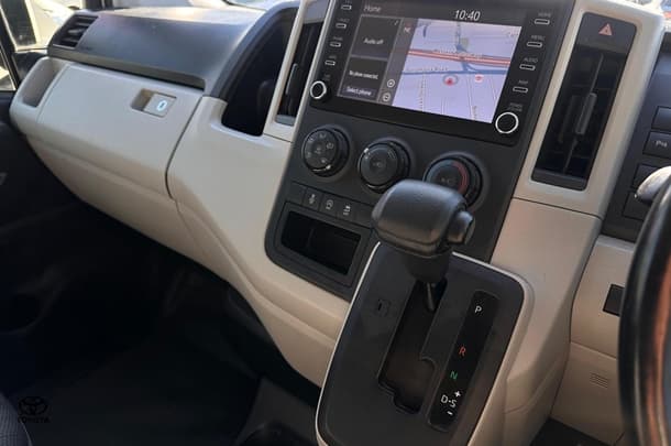 2021 Toyota HiAce LWB image 23