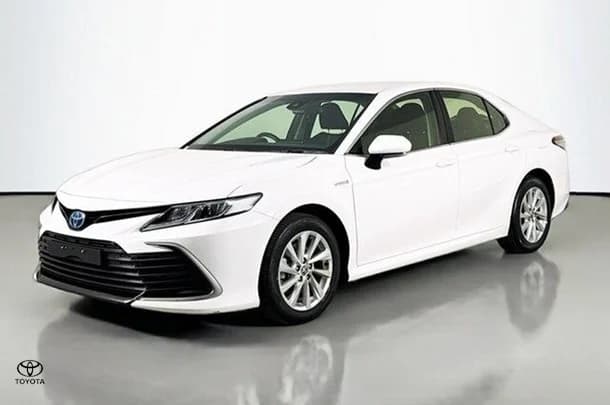 2021 Toyota Camry Hybrid Ascent image 4