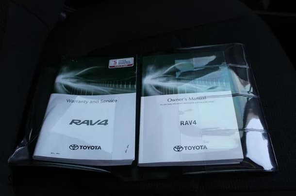 2020 Toyota RAV4 Hybrid GX-2WD image 41