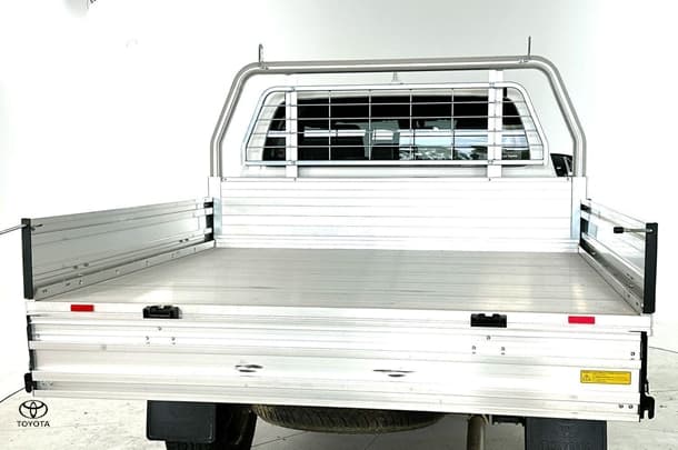 2024 Toyota Hilux Workmate image 28