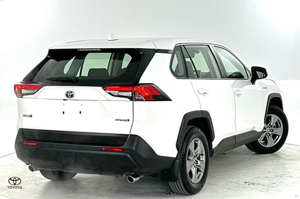2023 Toyota Rav4 Hybrid GX-2WD image 9