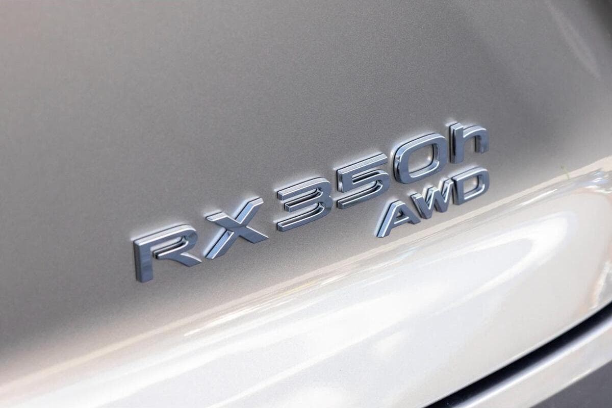 2025 Lexus RX RX350h Luxury Auto eFour image 6