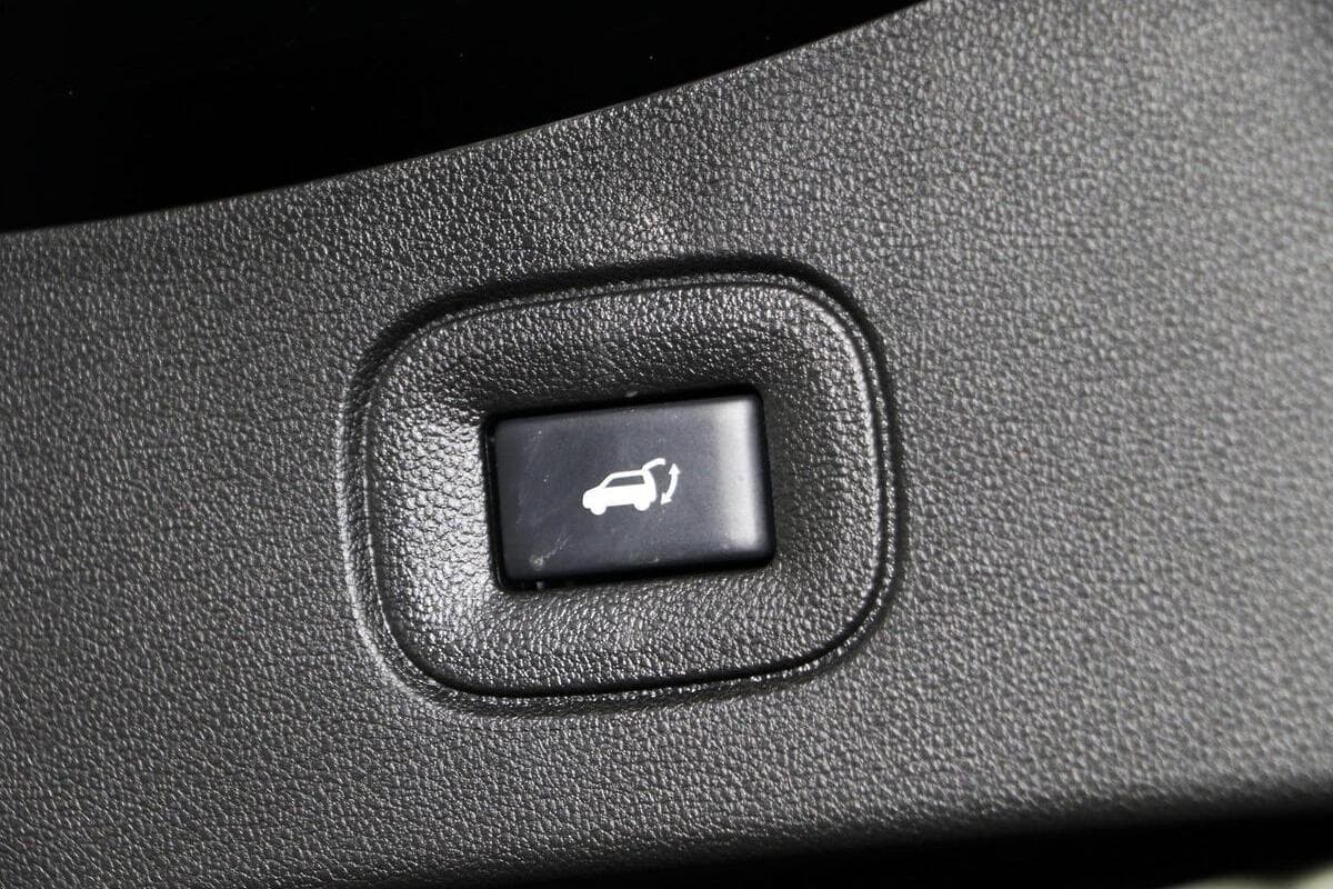 2024 Renault Koleos Zen Auto 4WD MY24 image 18