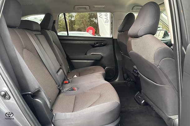 2023 Toyota Kluger Hybrid GX AWD image 23