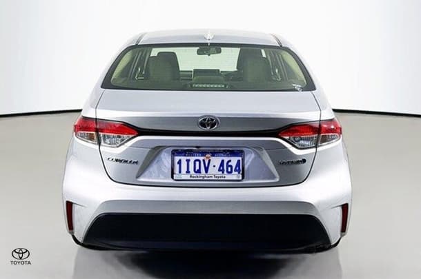 2023 Toyota Corolla Sedan Hybrid Ascent Sport image 7