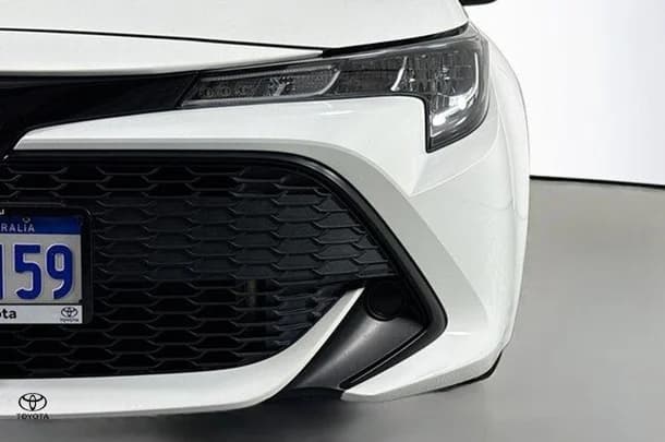 2021 Toyota Corolla Ascent Sport image 3