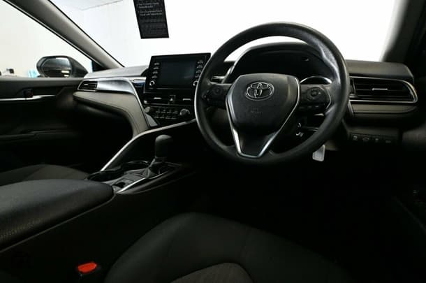 2023 Toyota Camry Ascent image 19