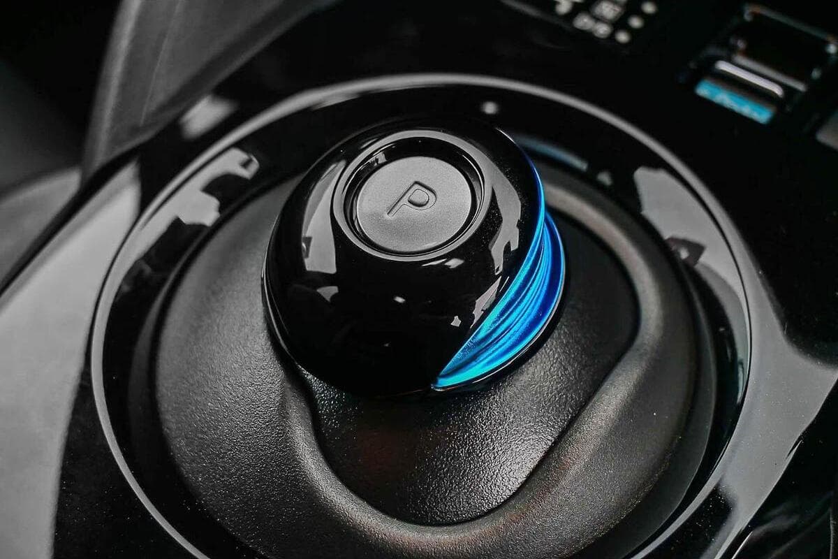 2024 Nissan LEAF ZE1 Auto MY23 image 18
