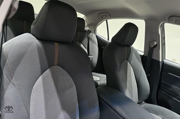 2020 Toyota Camry Hybrid Ascent Sport image 27