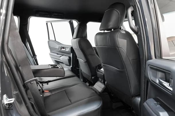 2024 Toyota Prado GXL image 20