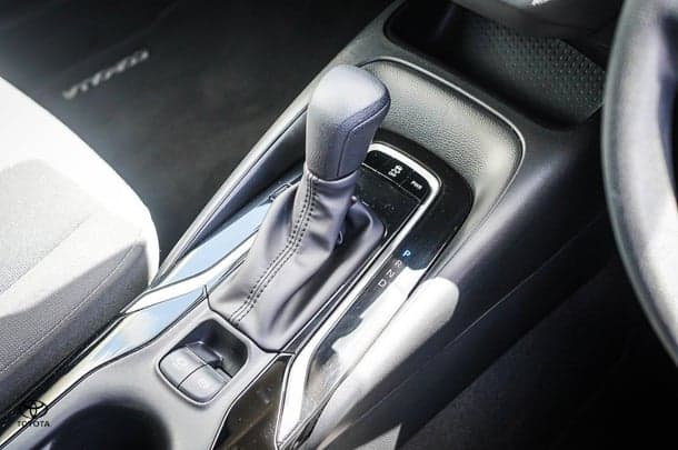 2024 Toyota COROLLA Ascent Sport image 17
