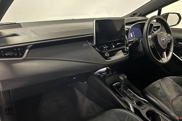 2023 Toyota Corolla ZR image 14