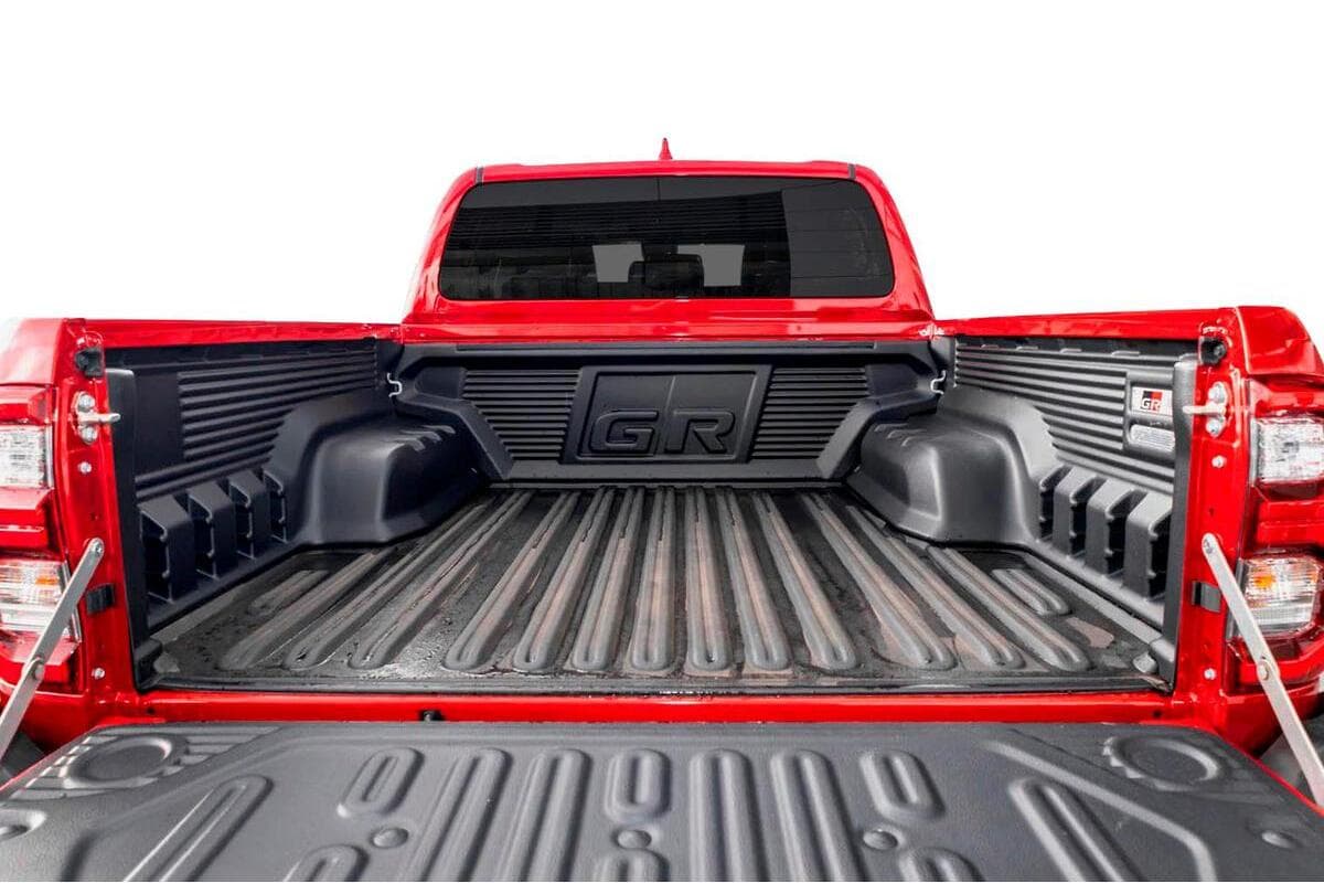 2024 Toyota Hilux GR Sport Auto 4x4 Double Cab image 11