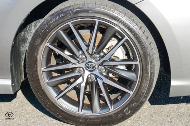 2021 Toyota Camry Hybrid SL image 4