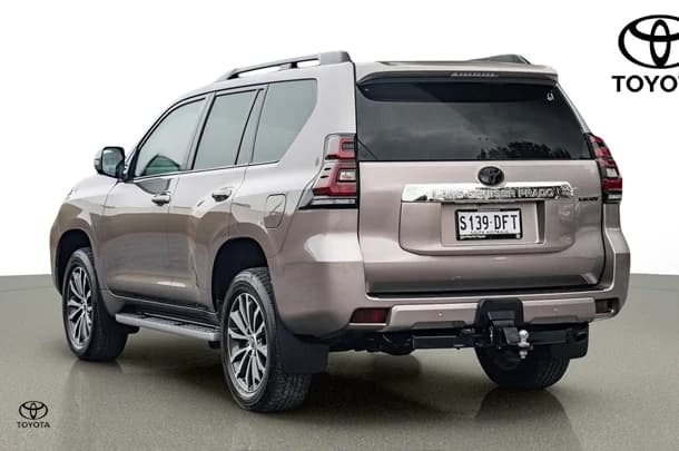 2022 Toyota PRADO Kakadu image 5
