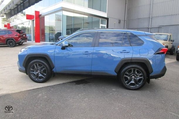 2021 Toyota Rav4 Hybrid Edge AWD image 2