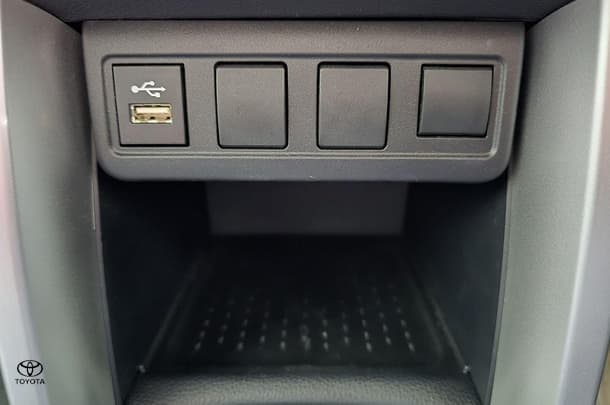 2023 Toyota Corolla Cross Petrol GXL image 21
