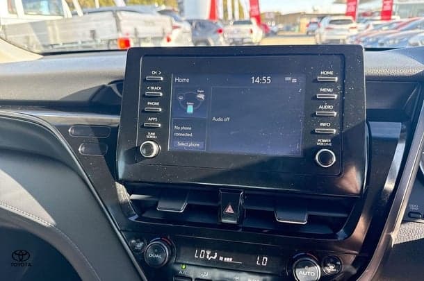 2021 Toyota Camry Hybrid Ascent image 16