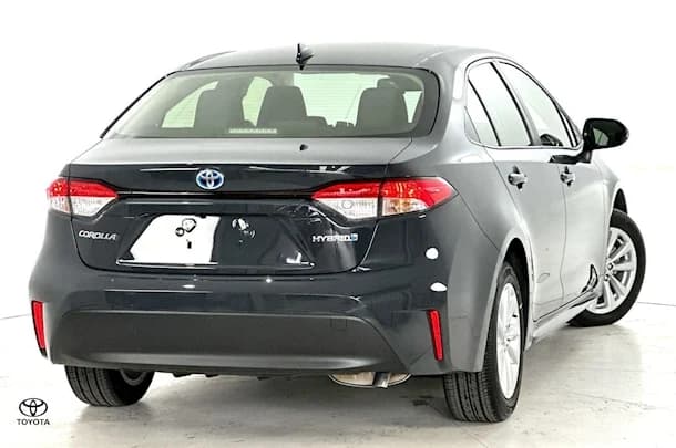 2023 Toyota Corolla Sedan Hybrid Ascent Sport image 9