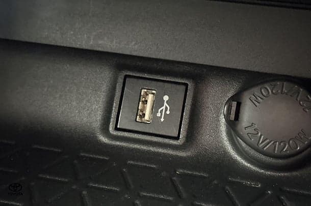 2023 Toyota Rav4 Hybrid GX AWD image 30