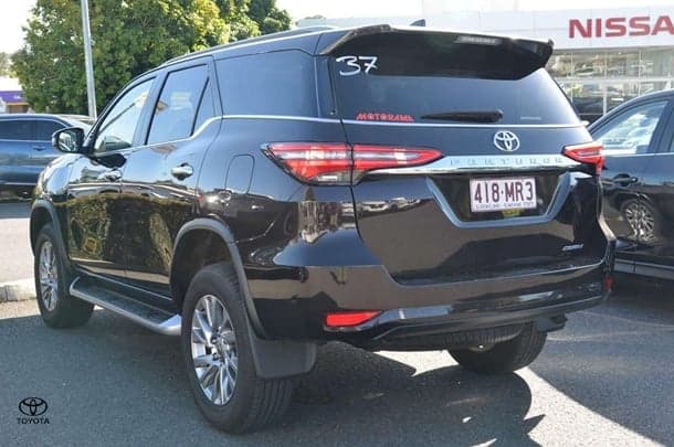 2023 Toyota Fortuner Crusade image 6