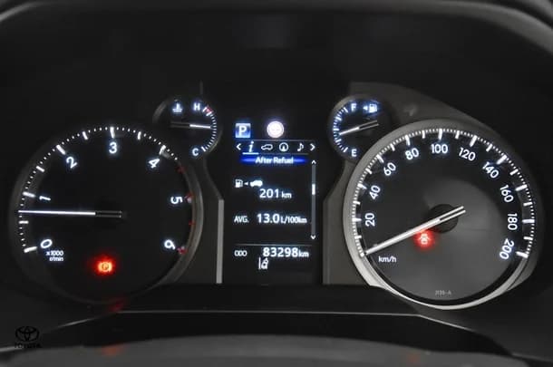 2020 Toyota Prado GXL image 9