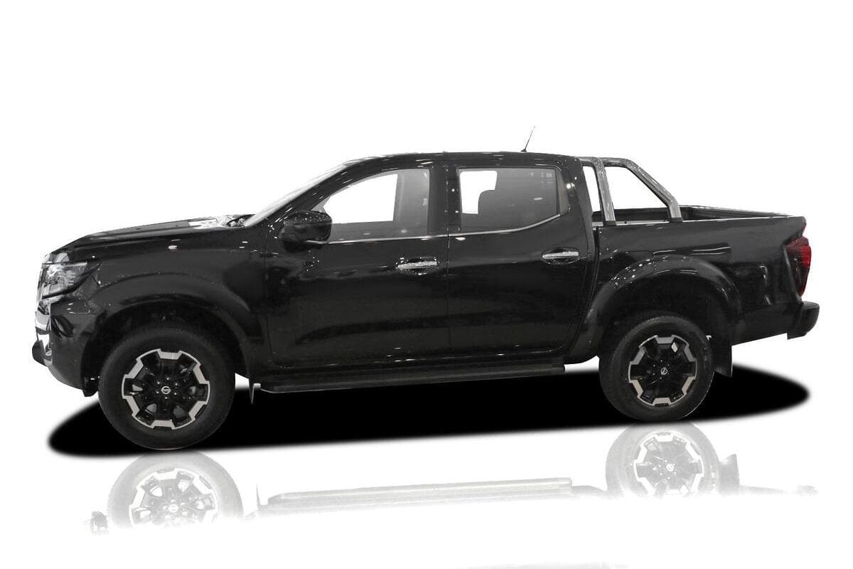 2025 Nissan Navara ST-X D23 Manual 4x4 MY24 Dual Cab image 4