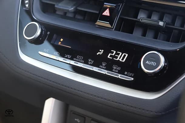 2024 Toyota Corolla Cross Hybrid GX image 18
