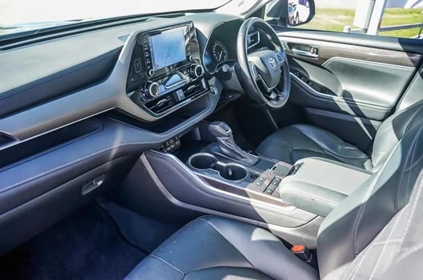 2021 Toyota Kluger Grande image 10