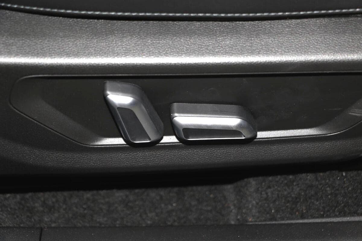 2025 GWM Haval Jolion Lux Auto image 12