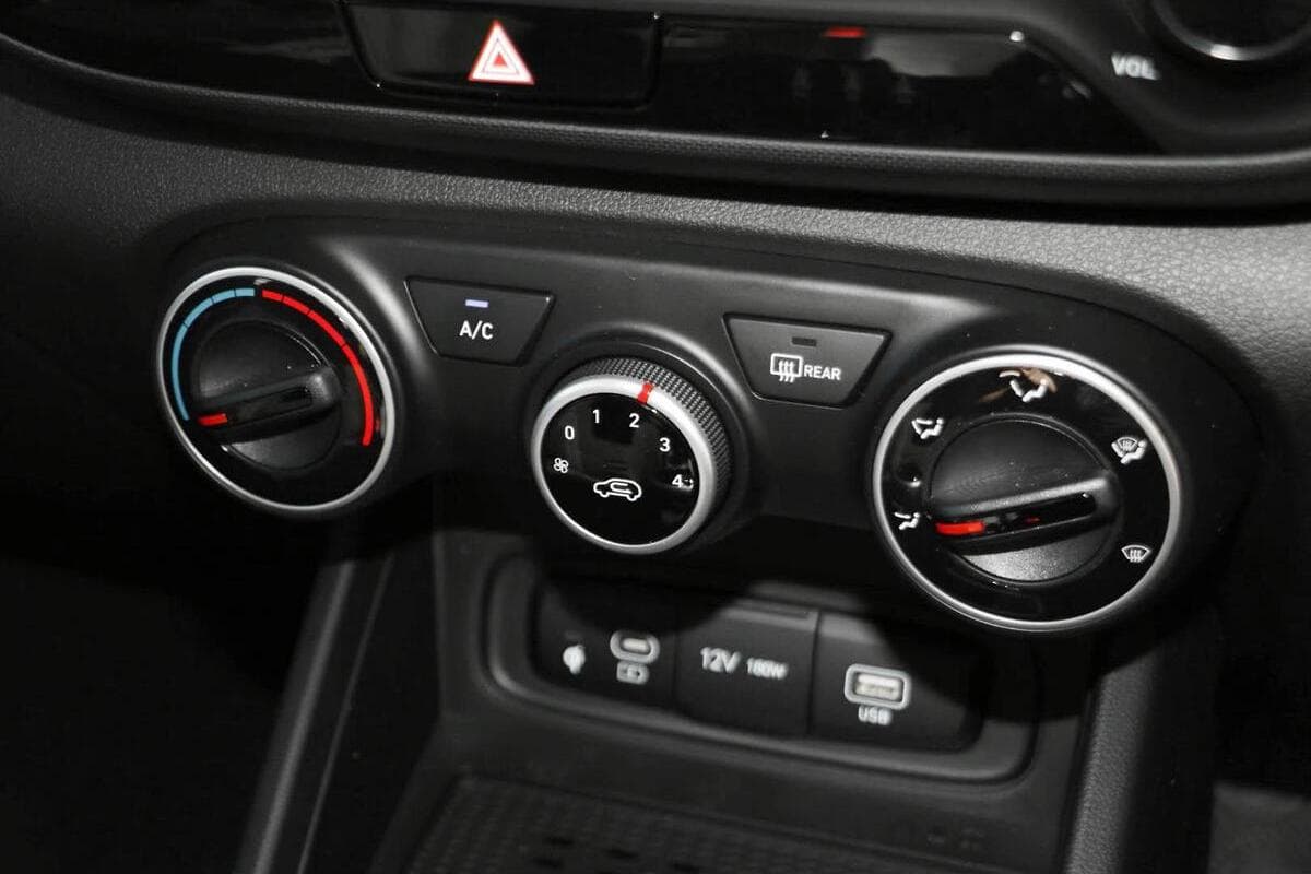 2024 Hyundai Venue Auto MY24 image 14