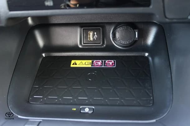 2024 Toyota RAV4 Hybrid GXL AWD image 22