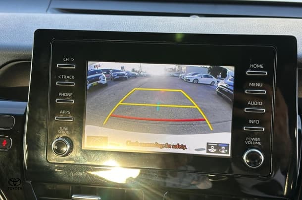 2022 Toyota Camry Ascent image 18