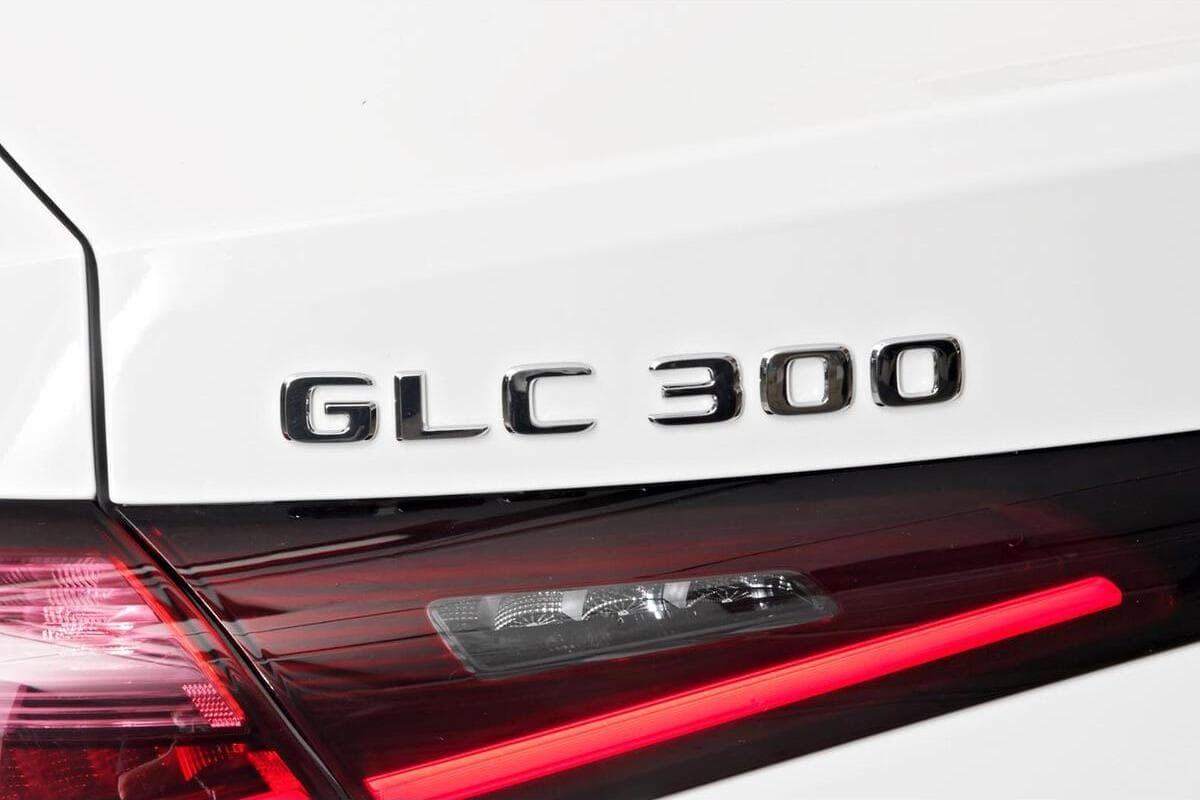 2024 Mercedes-Benz GLC-Class GLC300 Auto 4MATIC image 11