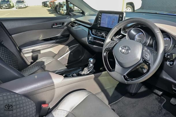 2022 Toyota CH-R Koba AWD image 6