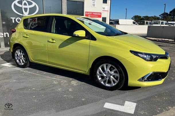 2015 Toyota Corolla Ascent Sport image 5