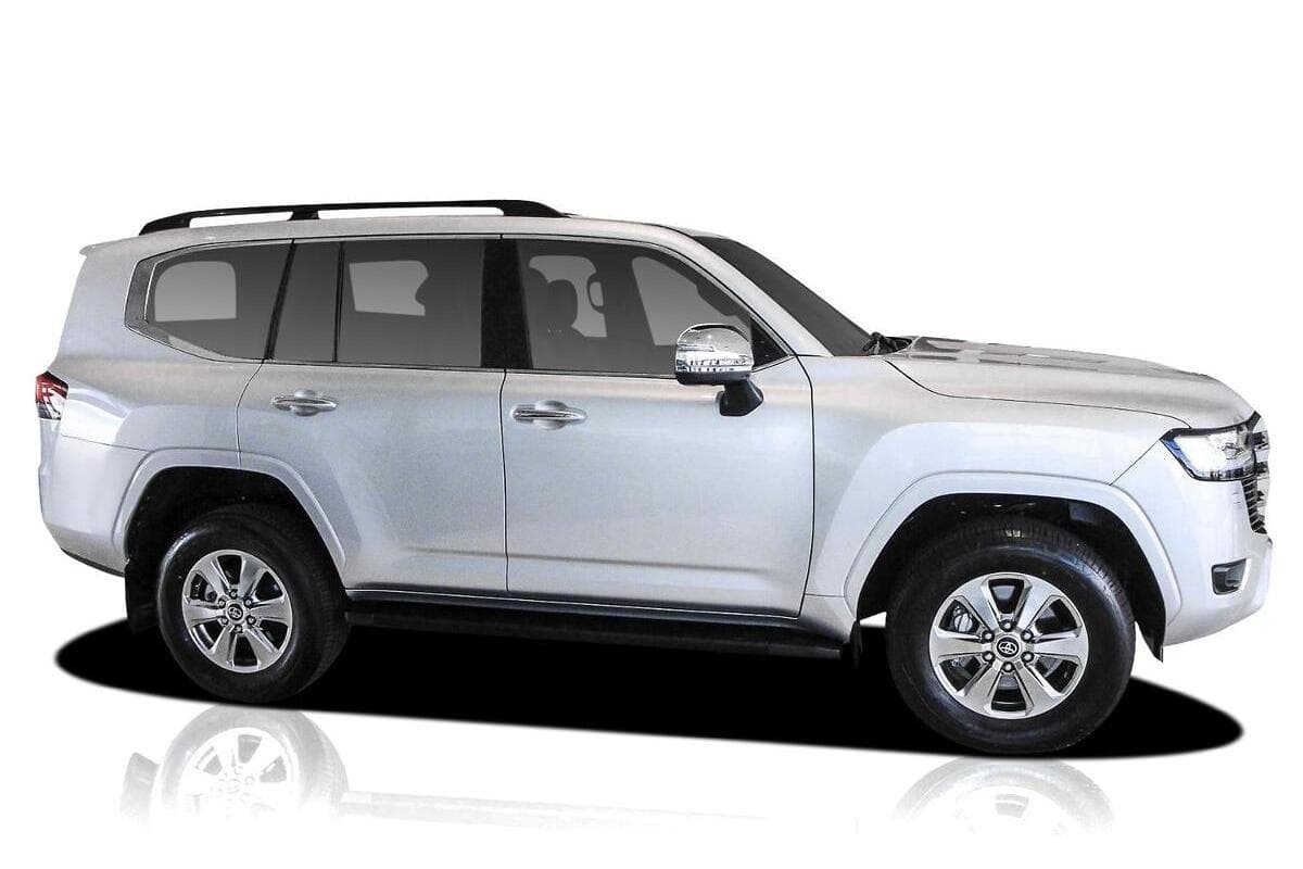 2024 Toyota Landcruiser Sahara Auto 4x4 image 5