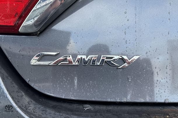 2016 Toyota CAMRY Altise image 12