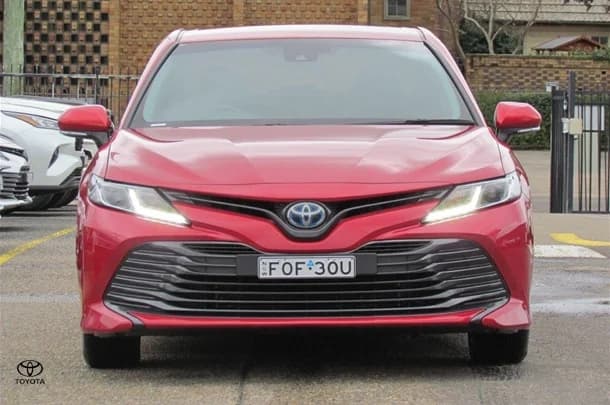 2021 Toyota Camry Hybrid Ascent image 2