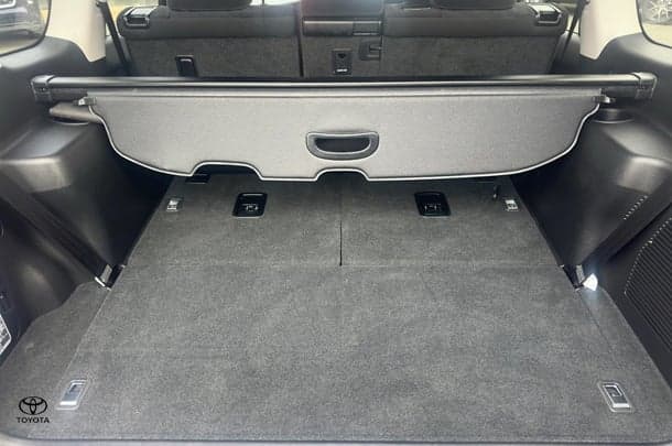 2021 Toyota Prado GXL image 9