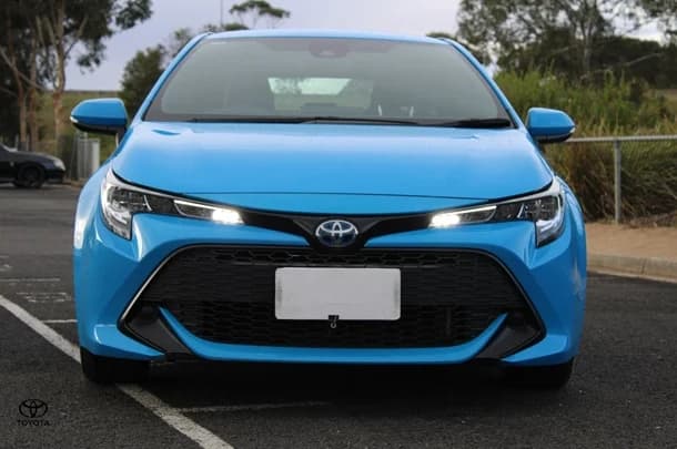 2022 Toyota Corolla Hatch Hybrid Ascent Sport image 6
