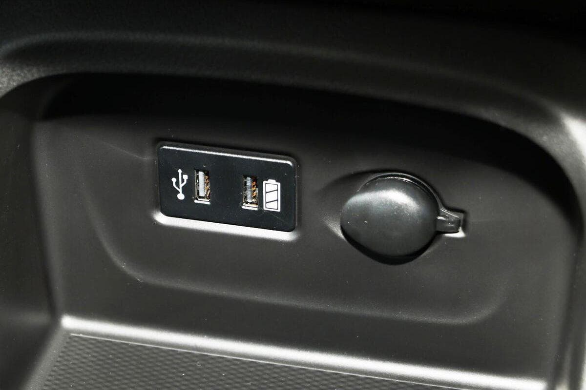 2025 GWM Ora Standard Range Auto image 17