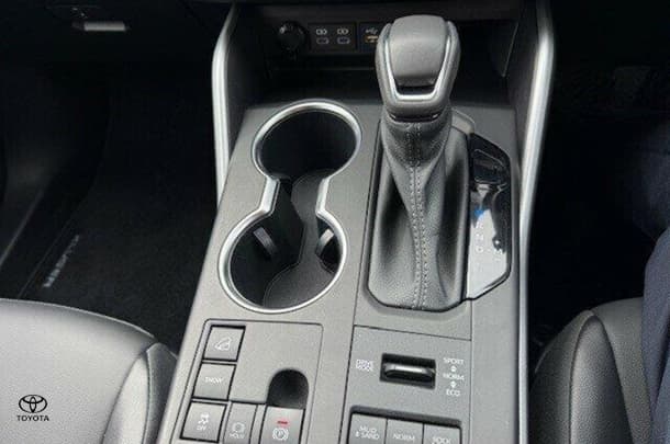 2023 Toyota KLUGER GXL AWD image 27