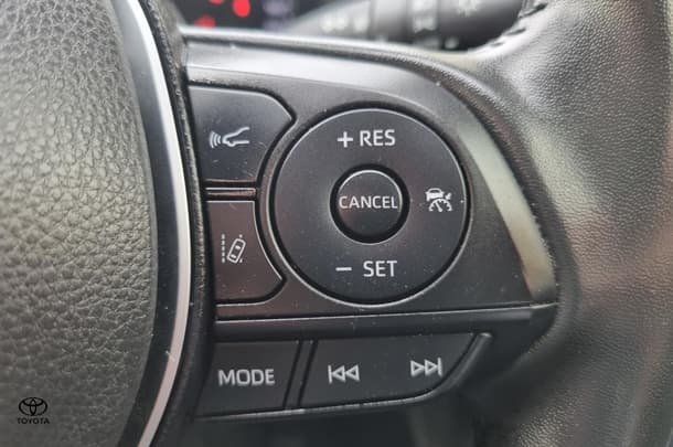 2021 Toyota RAV4 GXL-2WD image 23