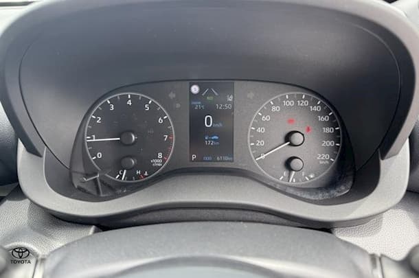 2023 Toyota Yaris Hatch Ascent Sport image 12