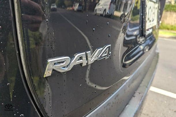 2020 Toyota RAV4 Hybrid Cruiser-AWD image 11