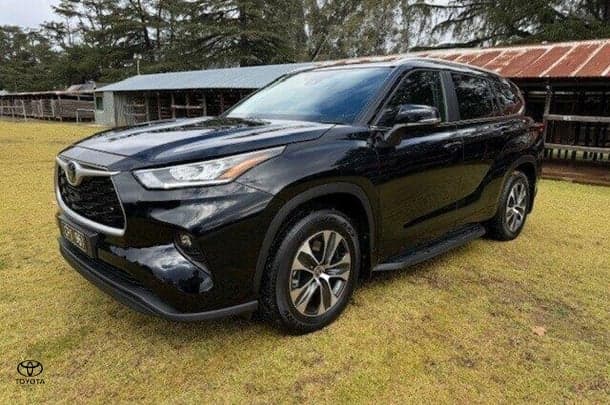 2023 Toyota KLUGER GXL AWD image 3