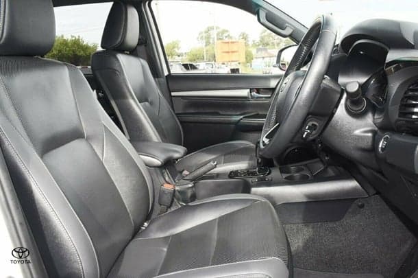 2023 Toyota Hilux 4x4 Rogue image 8