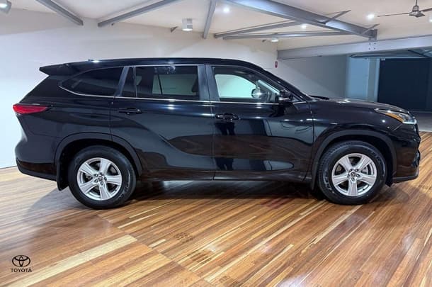 2023 Toyota Kluger GX-2WD image 13