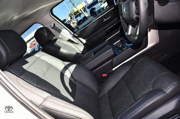 2023 Toyota Tundra Limited image 10